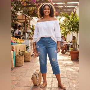 SIZE 22W Belle® by Kim Gravel NEW Distressed Paisley Patch Pull-On Capri Jeans